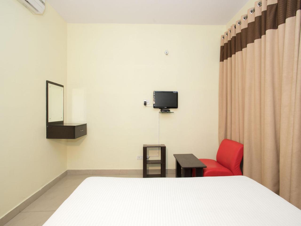 Oyo 10378 Hotel Hibiscus Mayflower Bengalúr Exteriér fotografie