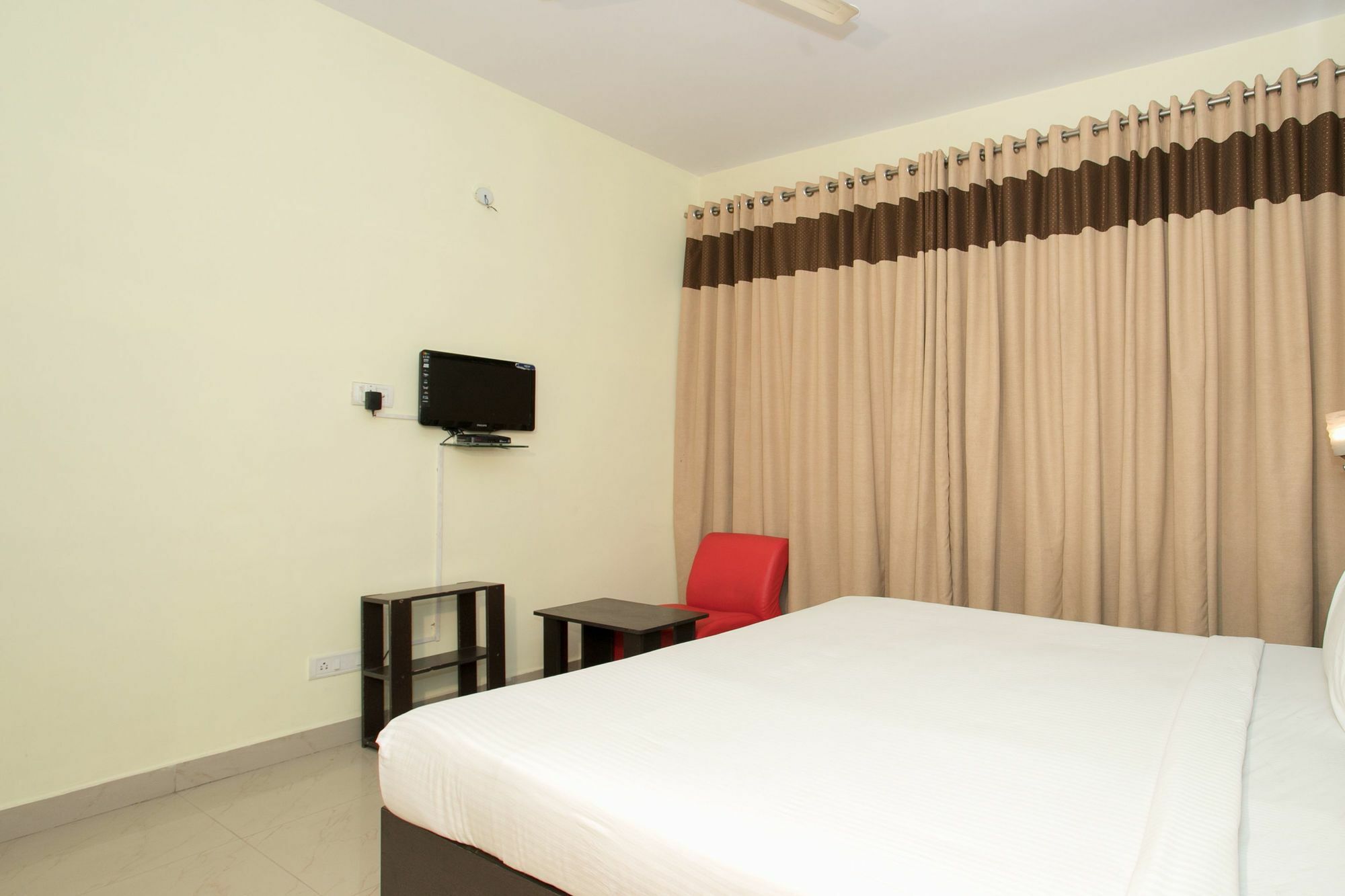 Oyo 10378 Hotel Hibiscus Mayflower Bengalúr Exteriér fotografie