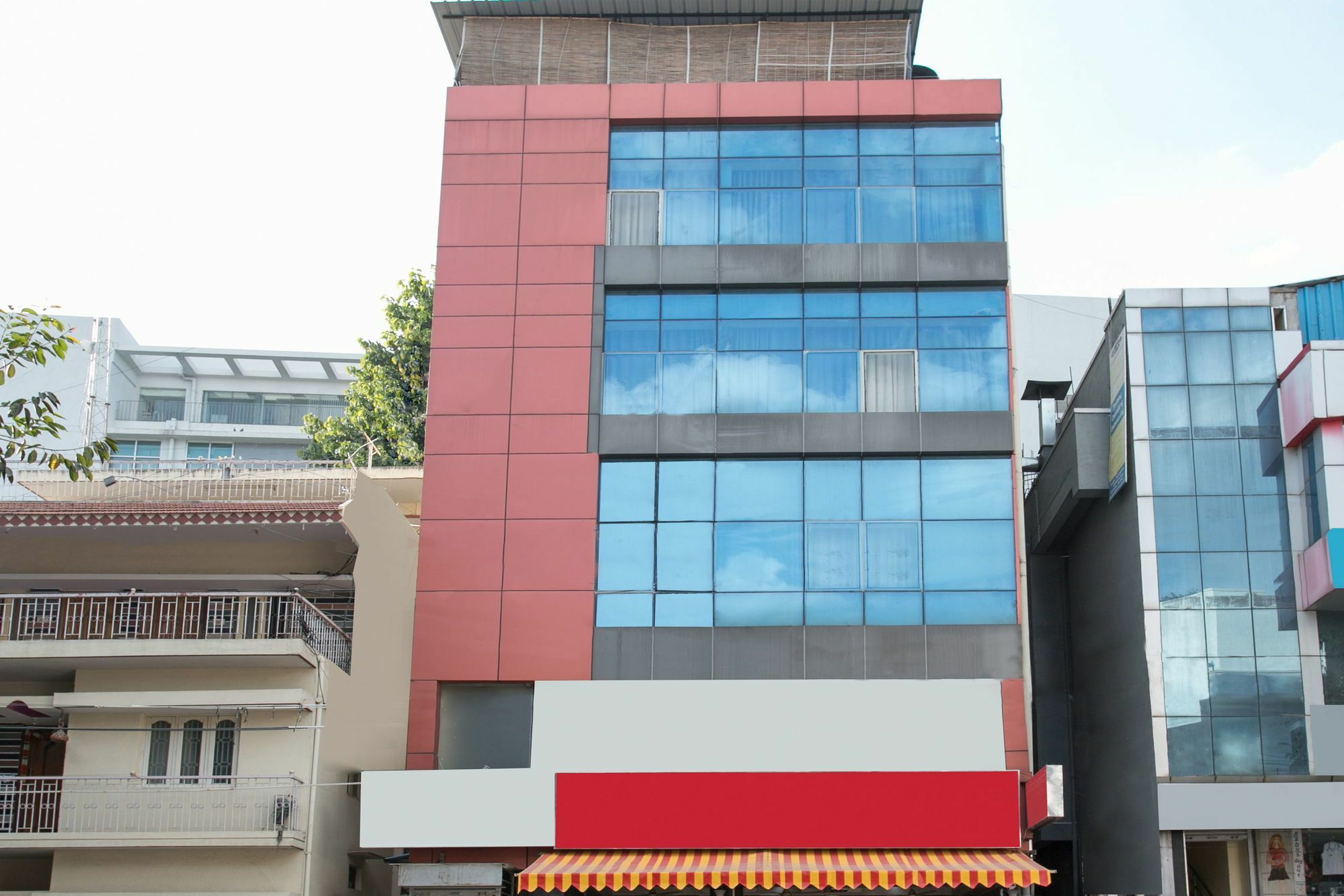 Oyo 10378 Hotel Hibiscus Mayflower Bengalúr Exteriér fotografie