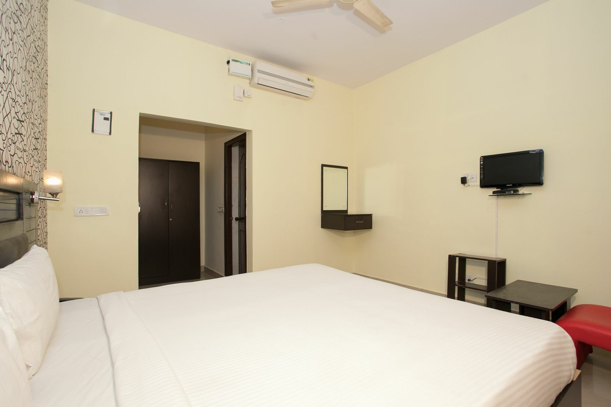 Oyo 10378 Hotel Hibiscus Mayflower Bengalúr Exteriér fotografie