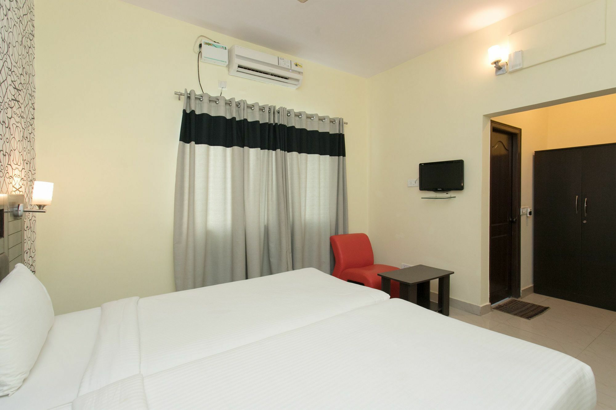 Oyo 10378 Hotel Hibiscus Mayflower Bengalúr Exteriér fotografie